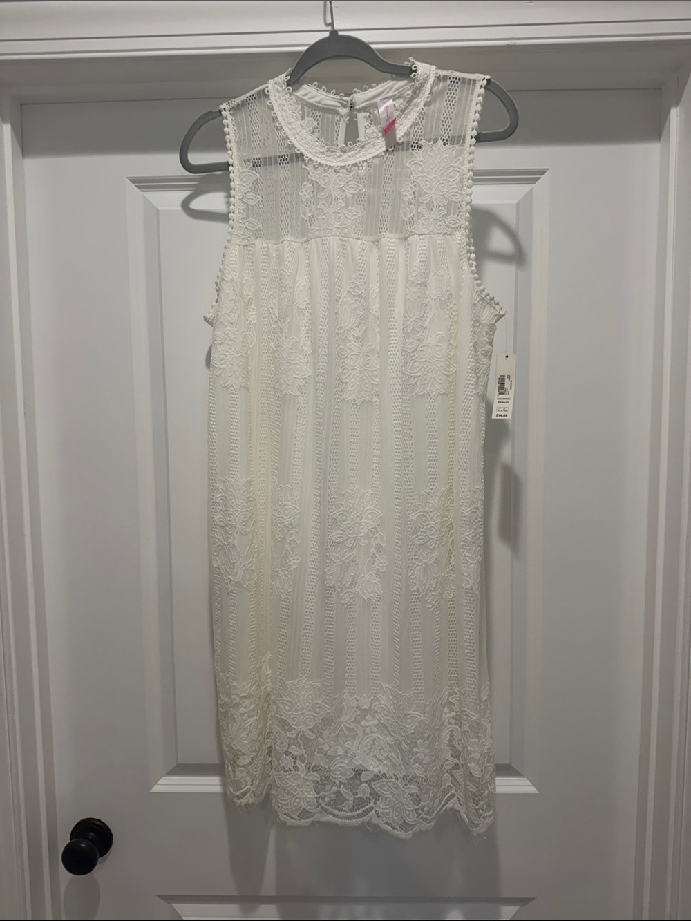 White lace dress